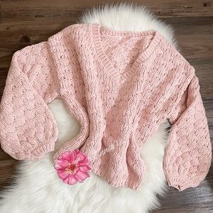 CROPPED BLUSH SWEATER
